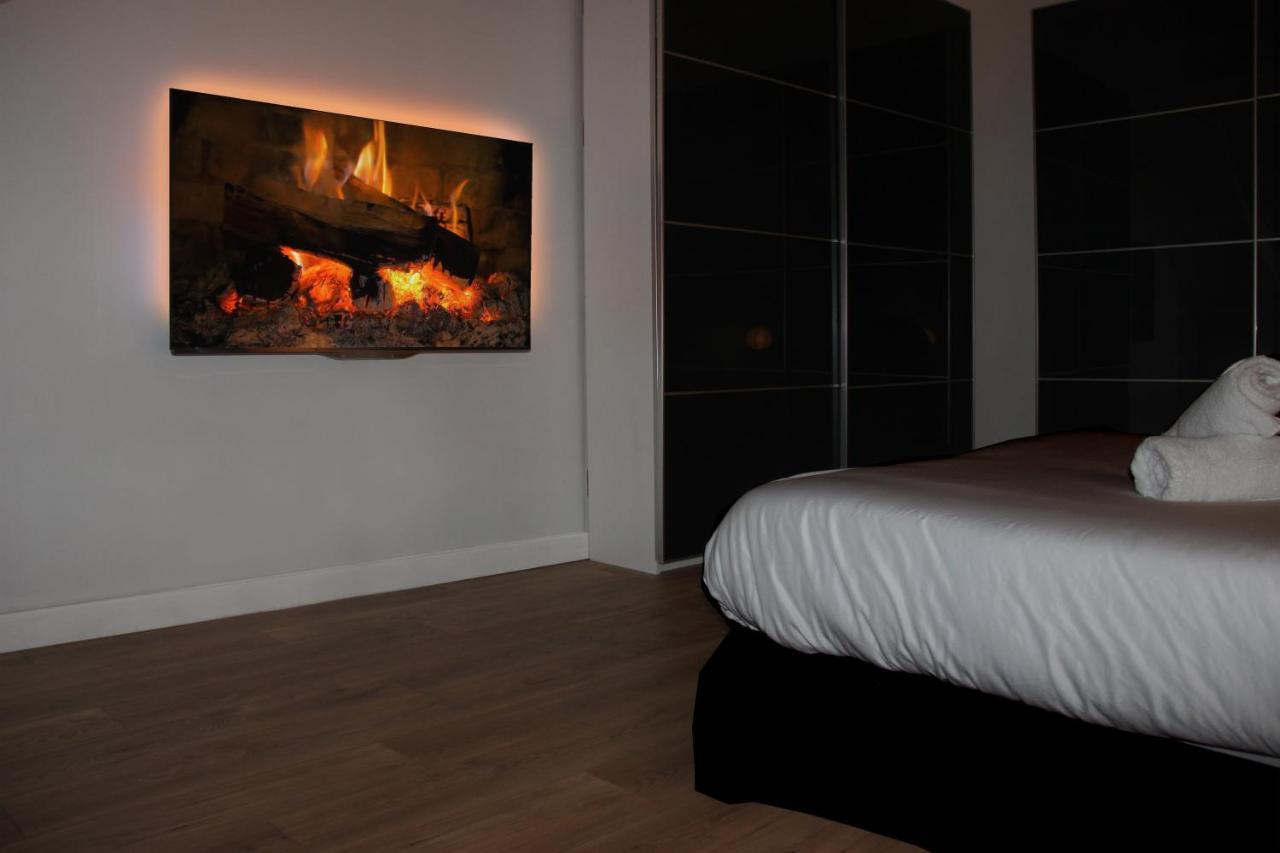 Duplex Cosy Flat - Hyper-Centre Senlis Apartment Senlis  Exterior photo